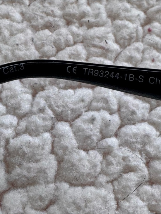 True Religion Oversized Square Sunglasses Black Gold Arms TR93244 - Picture 5 of 7